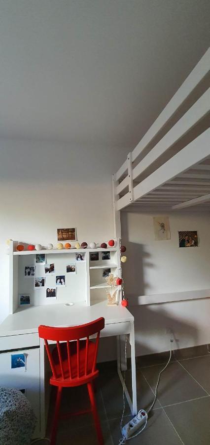 A 10 Min A Pied De La Plage De Apartment Nizza